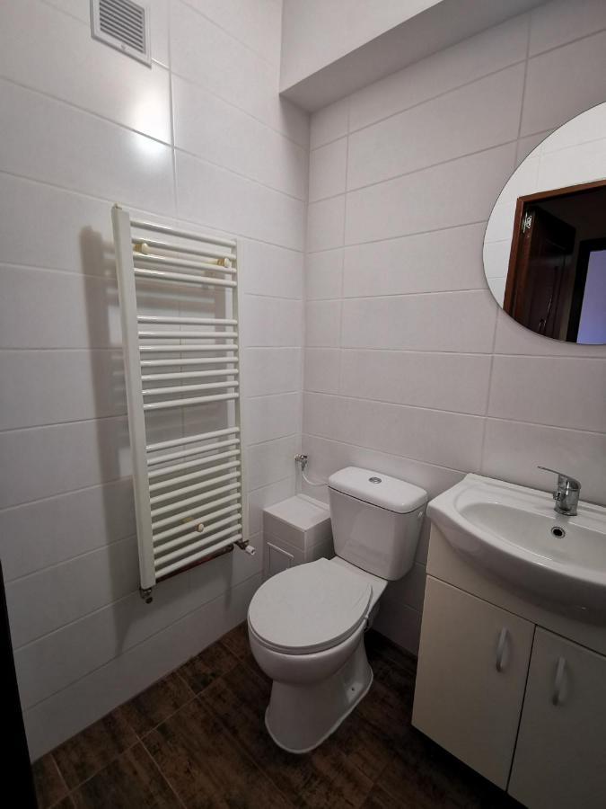 Garsoniera Flamingo Garii 4 Apartment Brașov Exterior foto